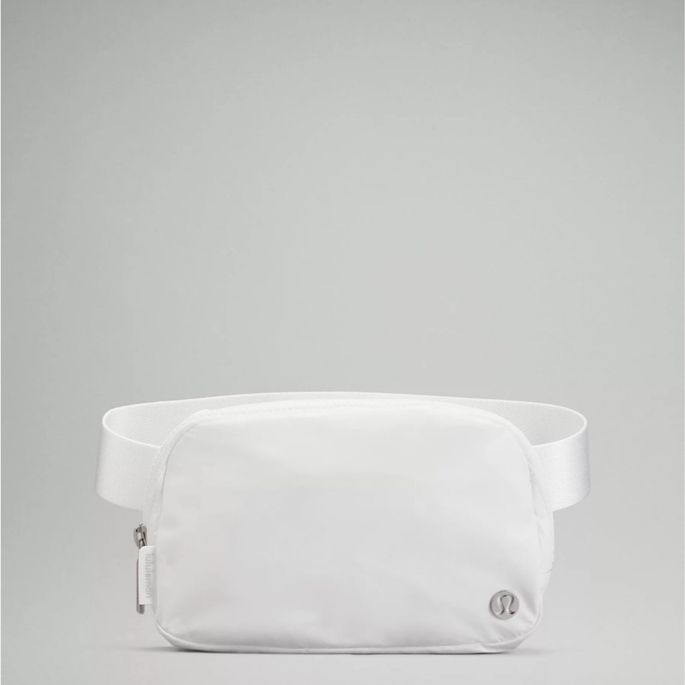 Pure white belt bag NWT